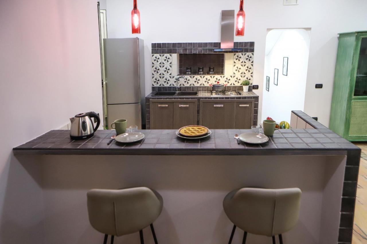 Modern Apartment At Piazza Del Gesu' By Wonderful Italy Napoli Dış mekan fotoğraf