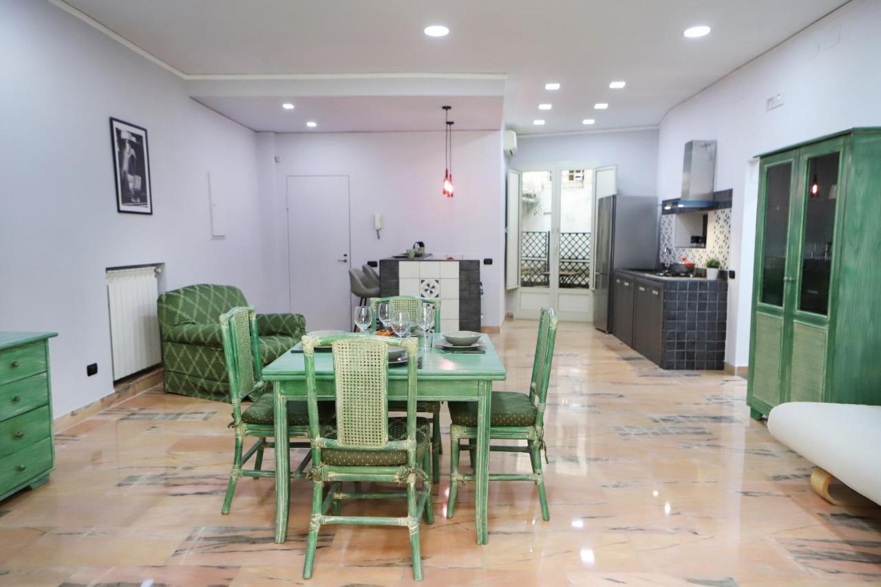Modern Apartment At Piazza Del Gesu' By Wonderful Italy Napoli Dış mekan fotoğraf